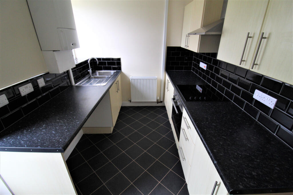 Additional image 8 of Hawley Street, Winewall, BB8 8