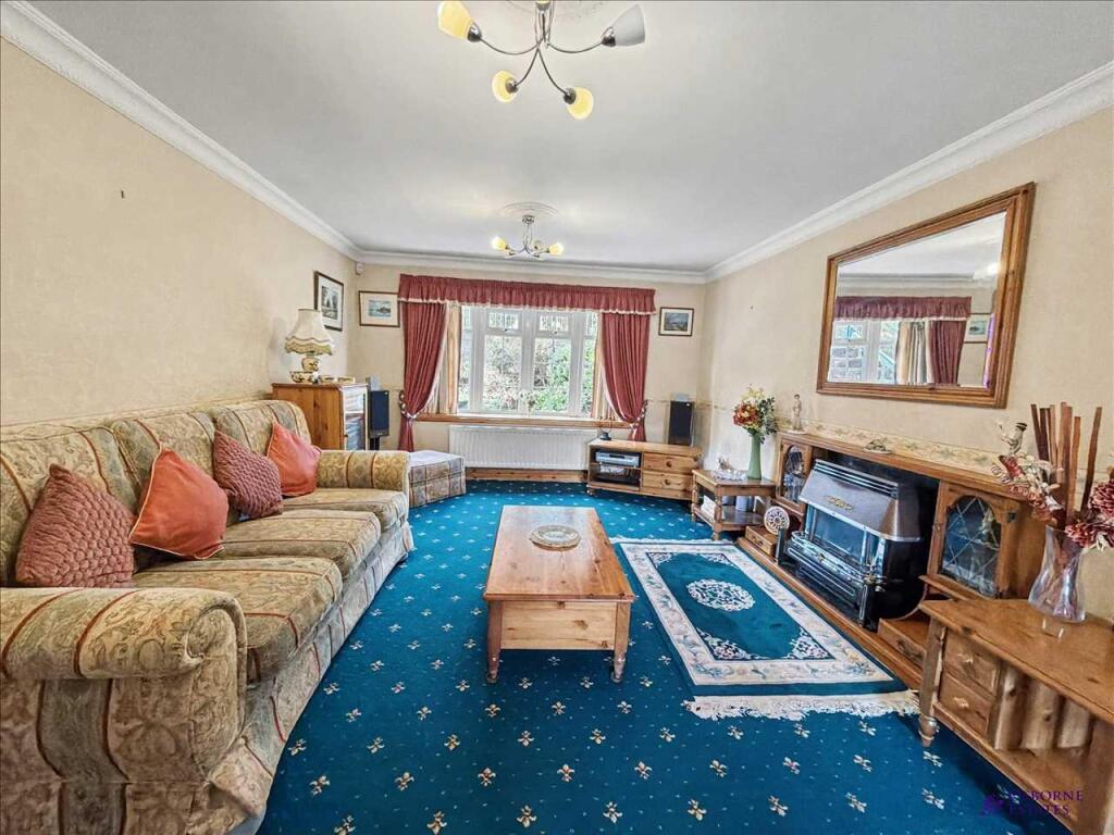 House in Tonypandy - View 4