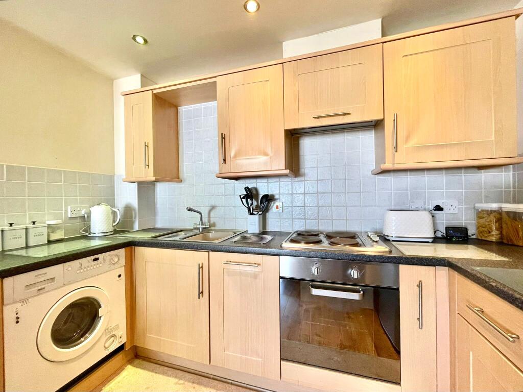 Lauren Court,  Lower Bents Lane, Bredbury photo 5