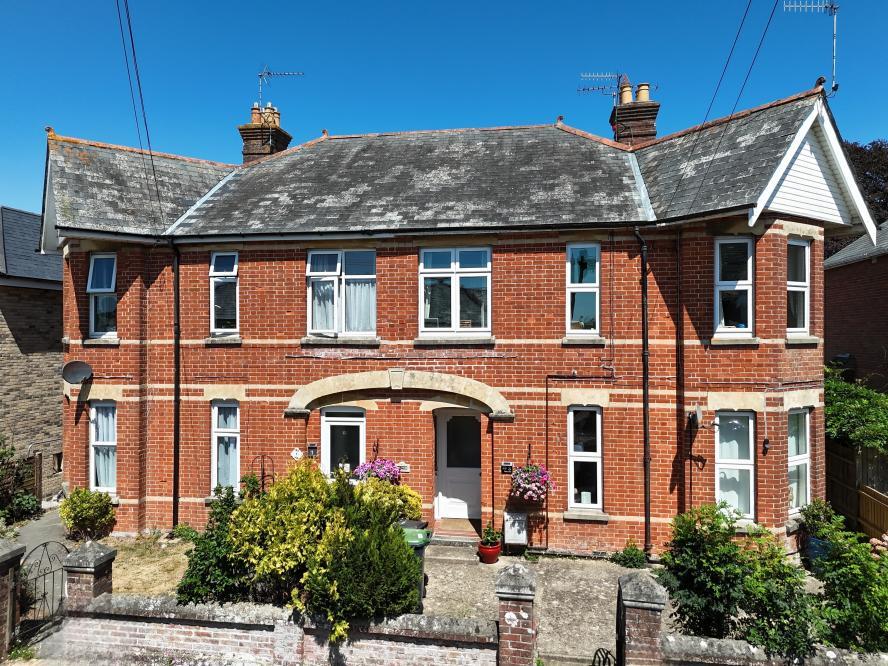 Main image of property: Milton Road, Wimborne, Dorset, BH21 1NY