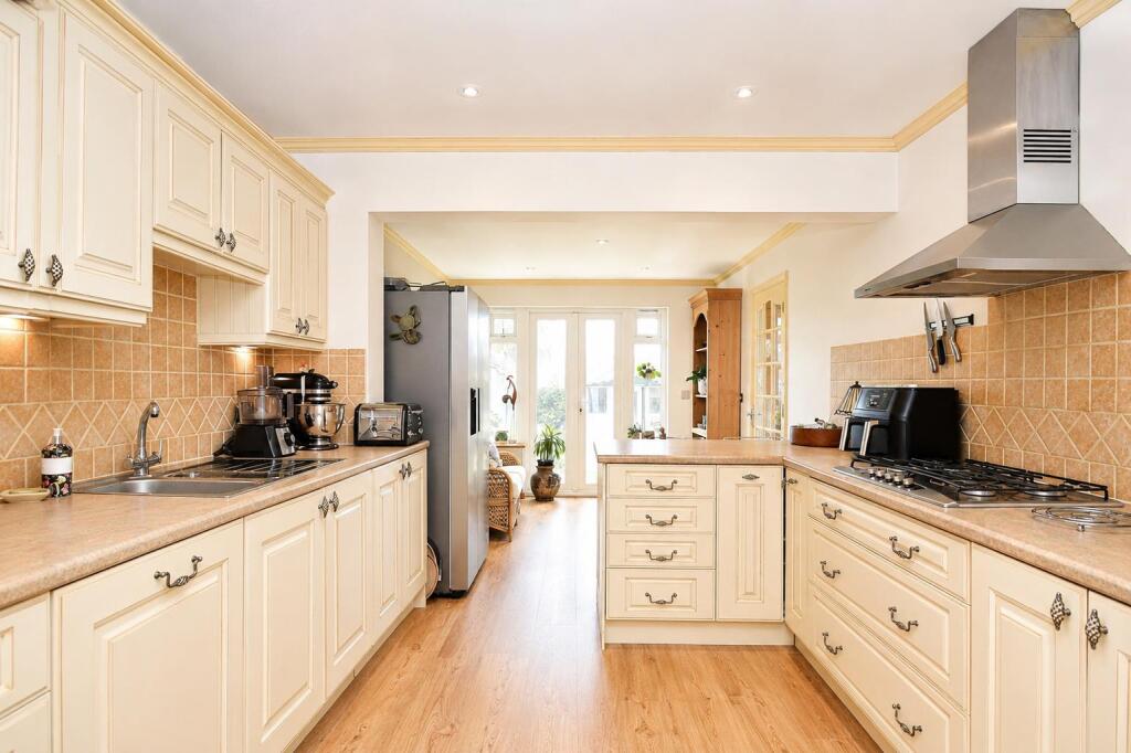 House in Godshill, Isle of Wight - View 3