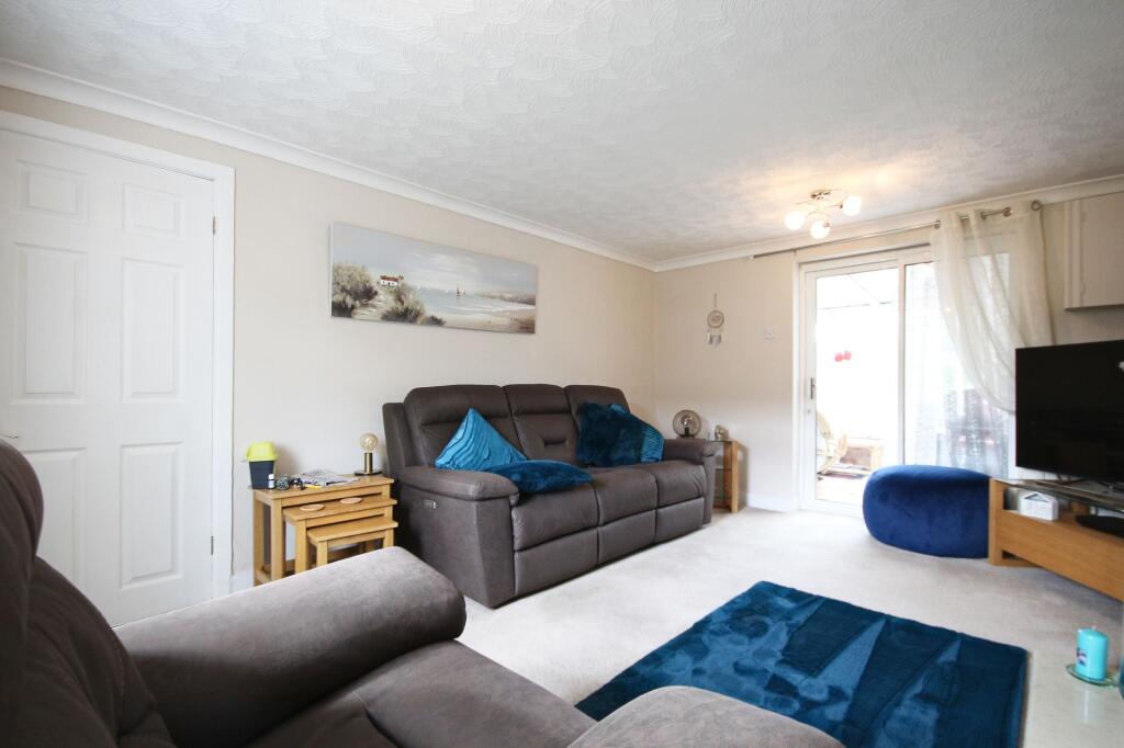 House in Crewe, Weaverham - View 2