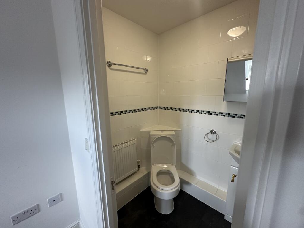 Apartment in Peterborough - More