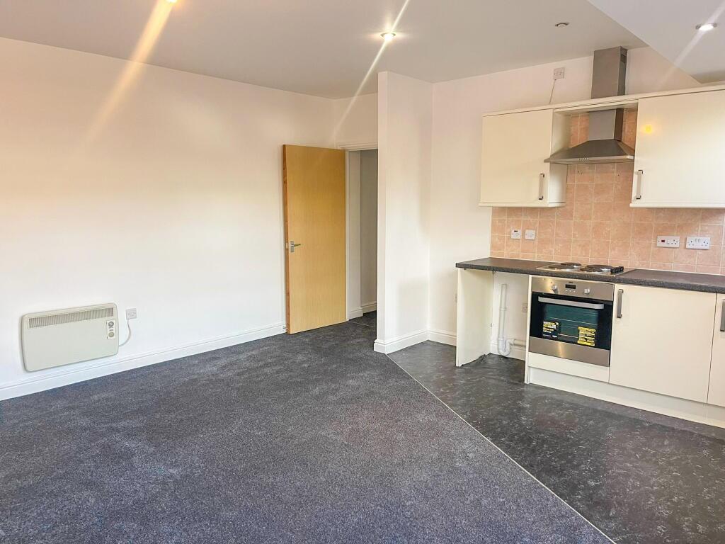Apartment in Lincoln - View 4