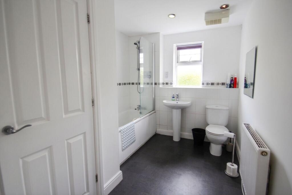 Additional image 6 of Alder Carr Close, Greenlands, B98