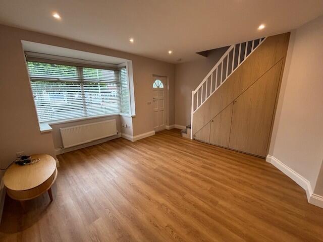 House in Romford - View 3