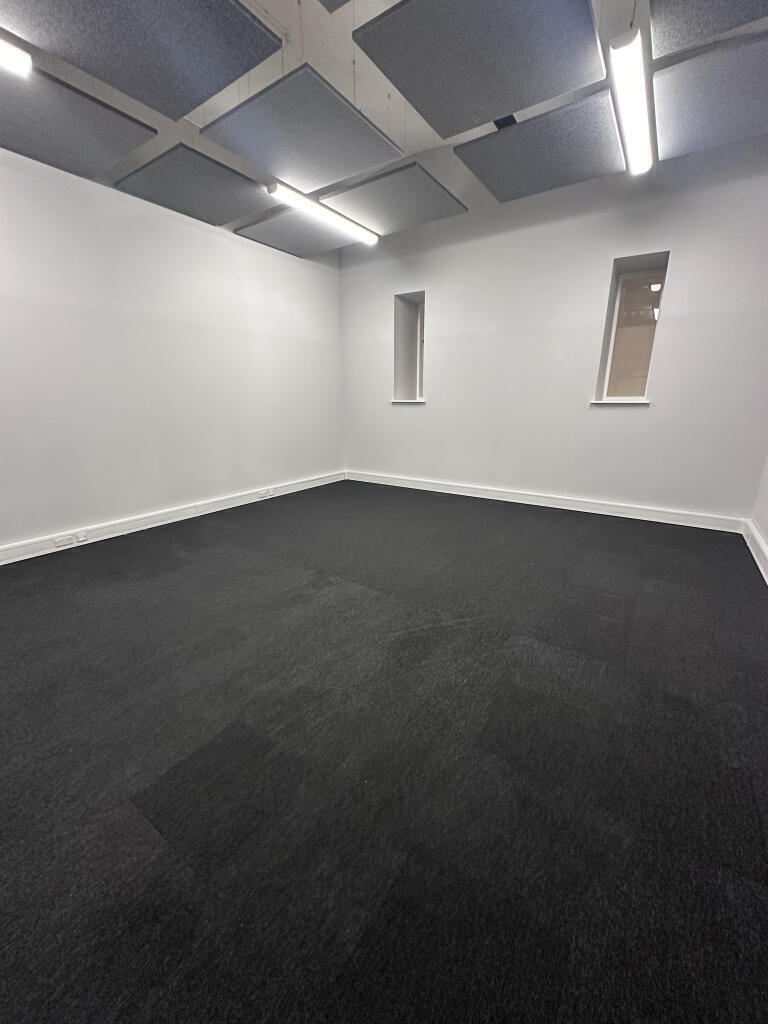 500 sqft office Northlight Brierfield