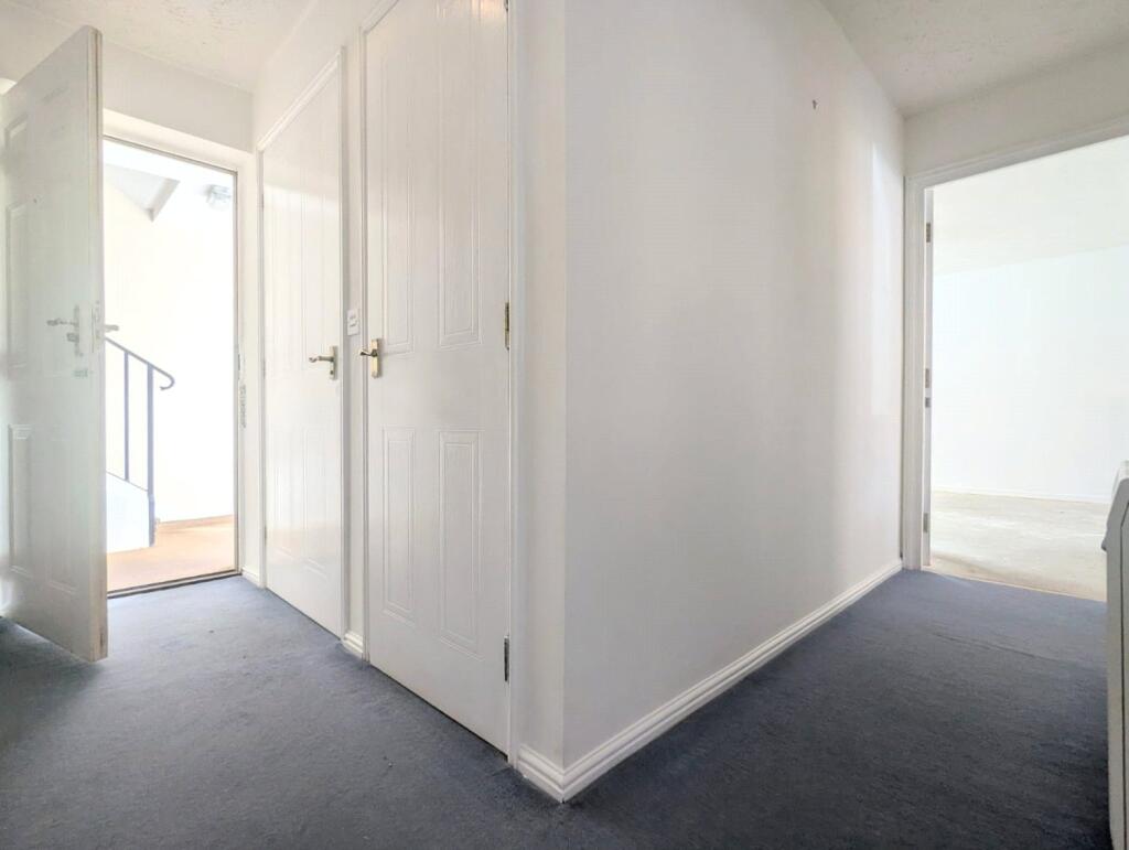 Paxton, Stapleton, Bristol, BS16 photo 2