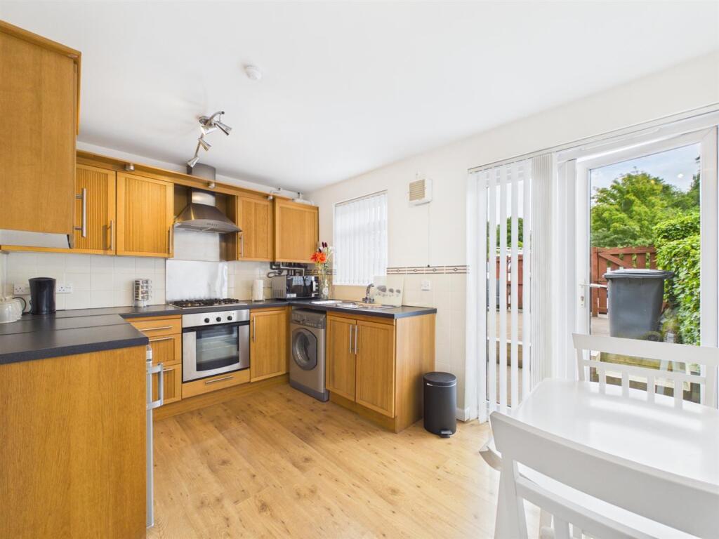 House in Paisley - More