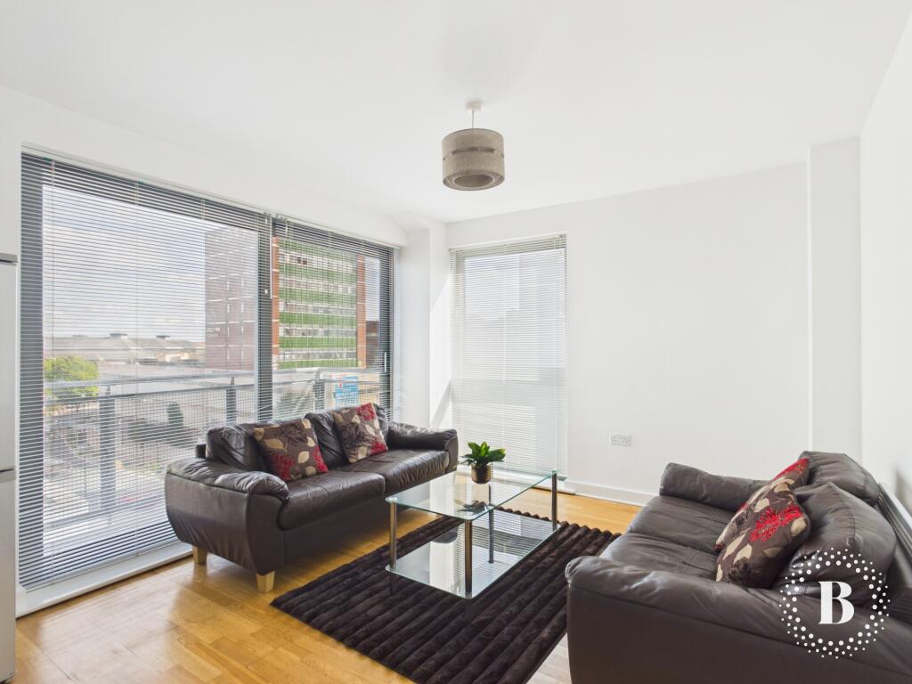 Apartment in Sheffield, South Yorkshire - View 2