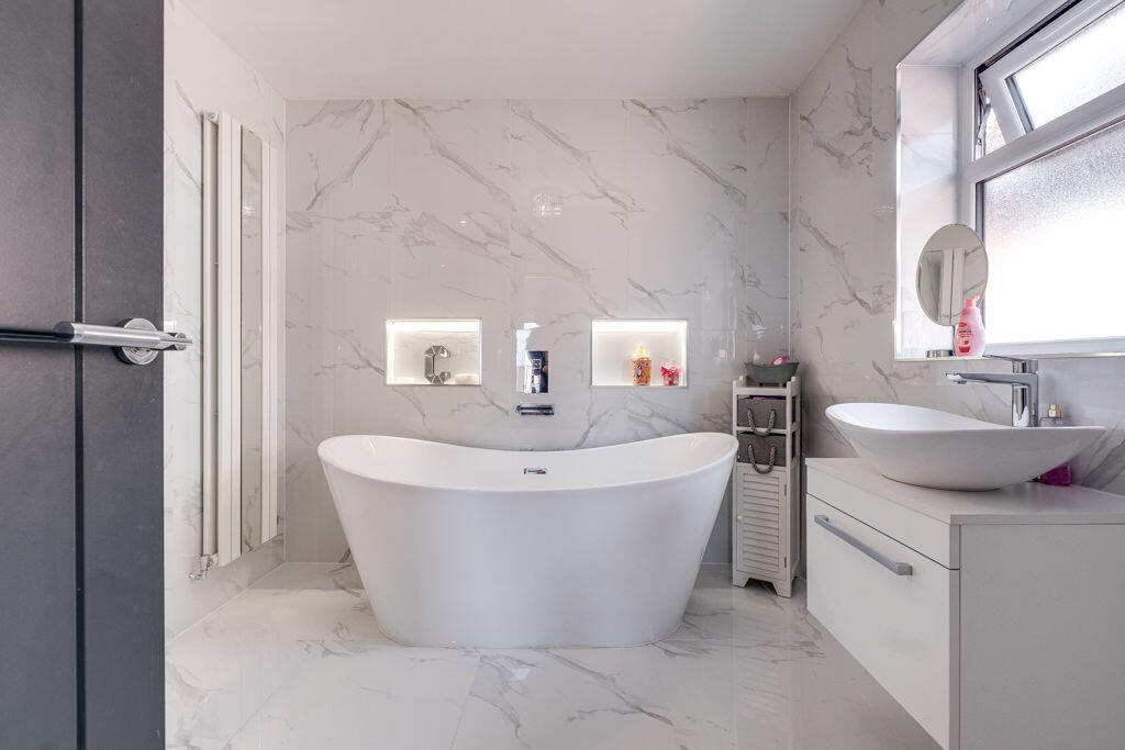 Additional image 39 of Kempson Avenue, Sutton Coldfield, B72 1HQ