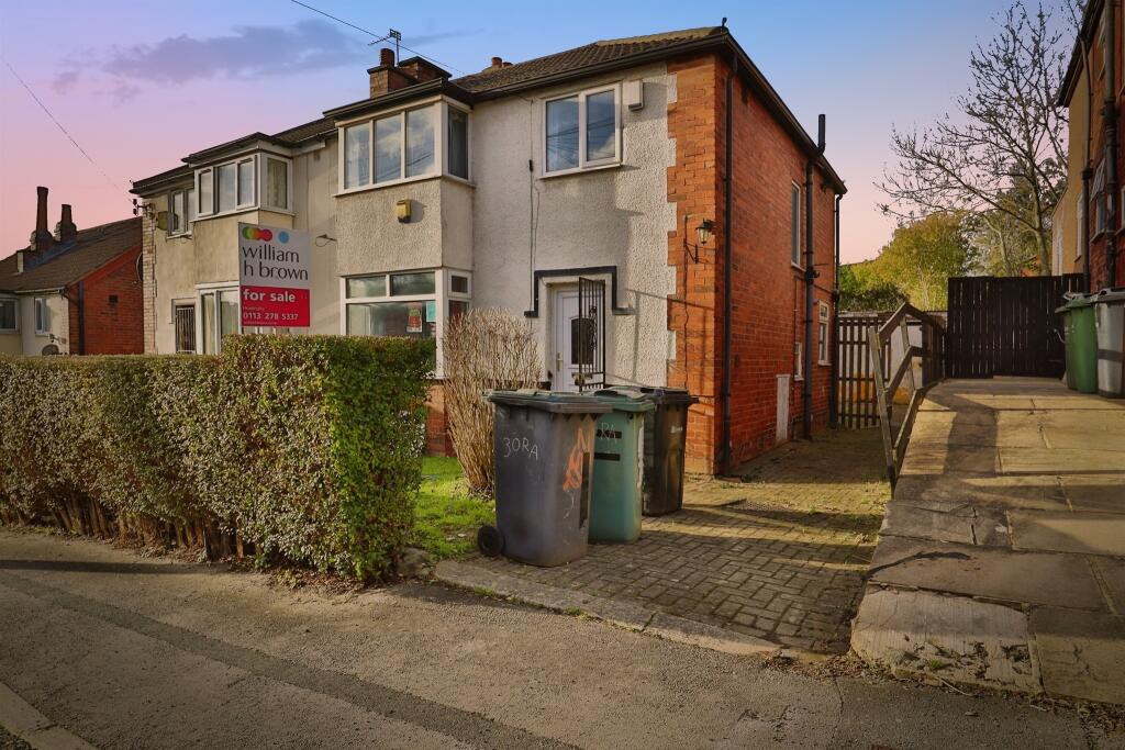 Main image of property: Richmond Avenue, Leeds