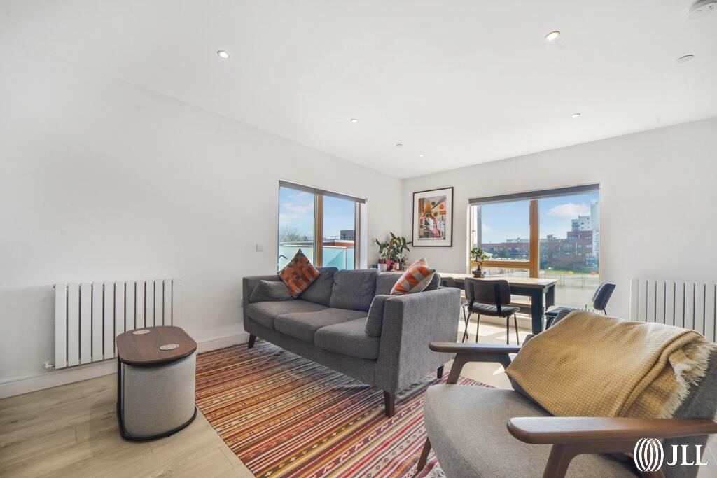 Main image of property: Chelsea Court, Leytonstone Road, Stratford, E15