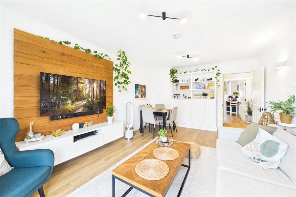 Main image of property: 13 Colegrove Road, London, SE15
