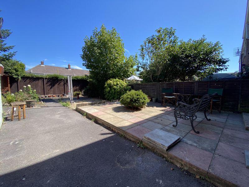 Boundary Road, Bursledon, SO31 photo 4