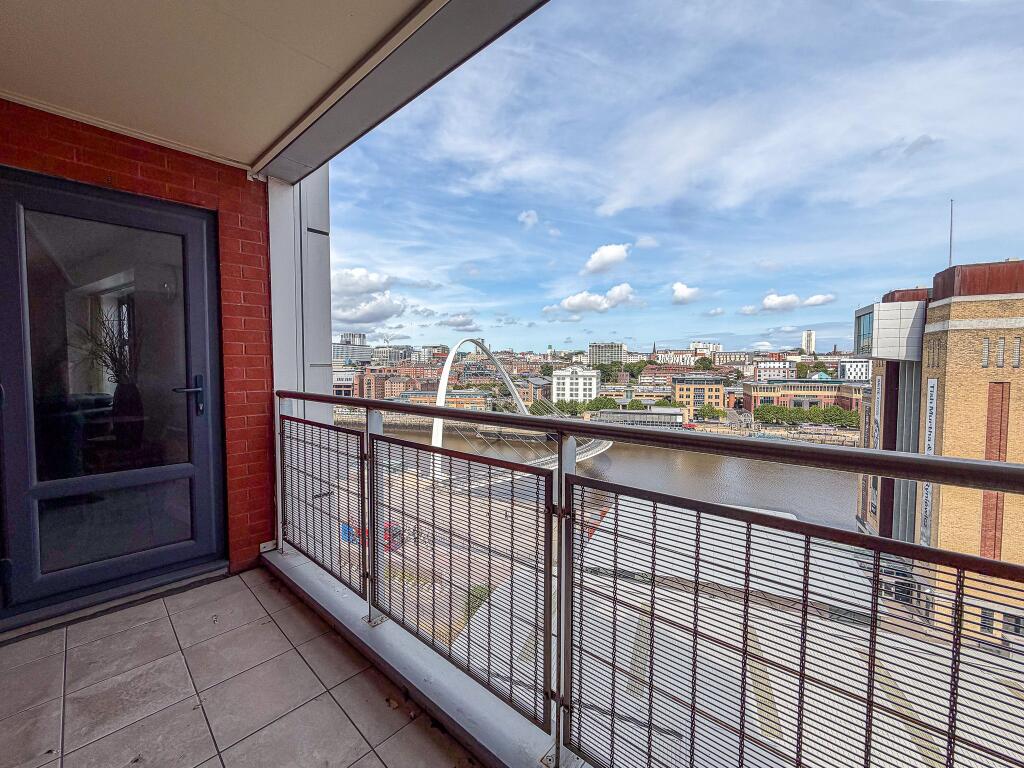 Apartment in Gateshead, North East - More