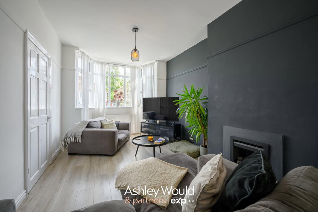 House in Birmingham, West Midlands - View 3