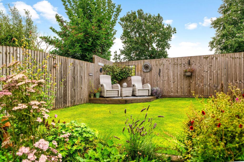 House in Livingston, Adambrae - View 4