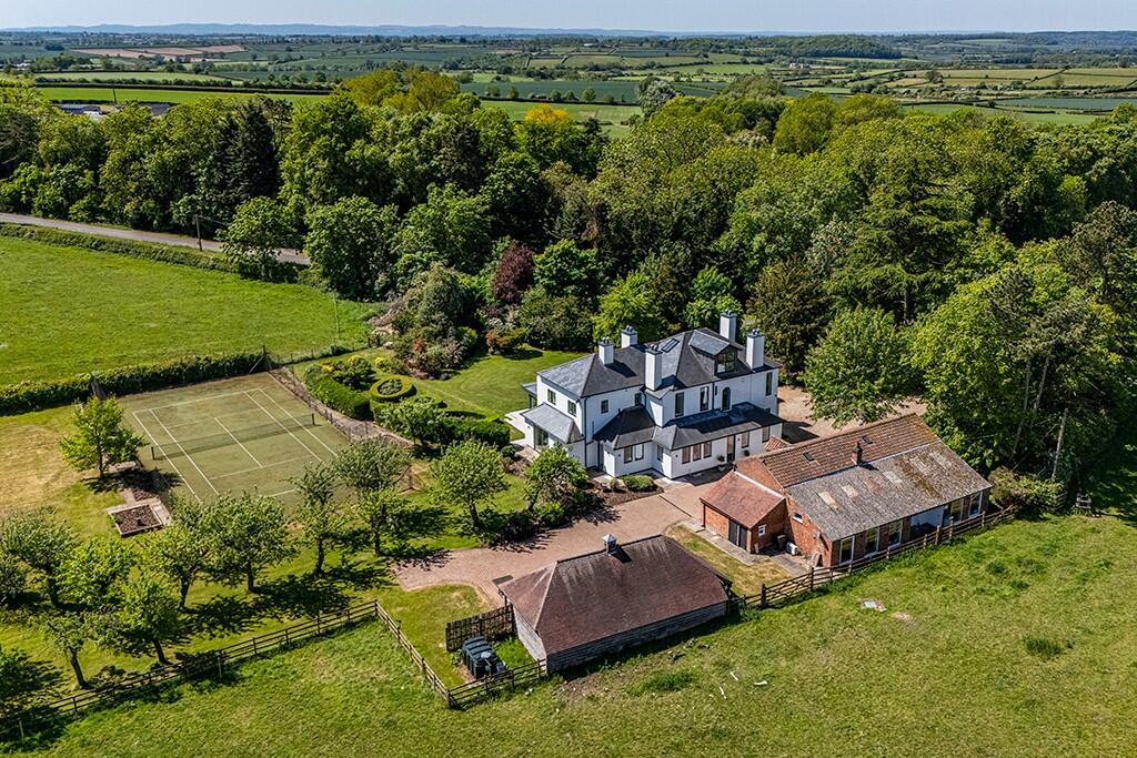5-bed detached on Fairfield House, Widmerpool Lane, Keyworth, Nottinghamshire NG12 5BA, £2,500,000