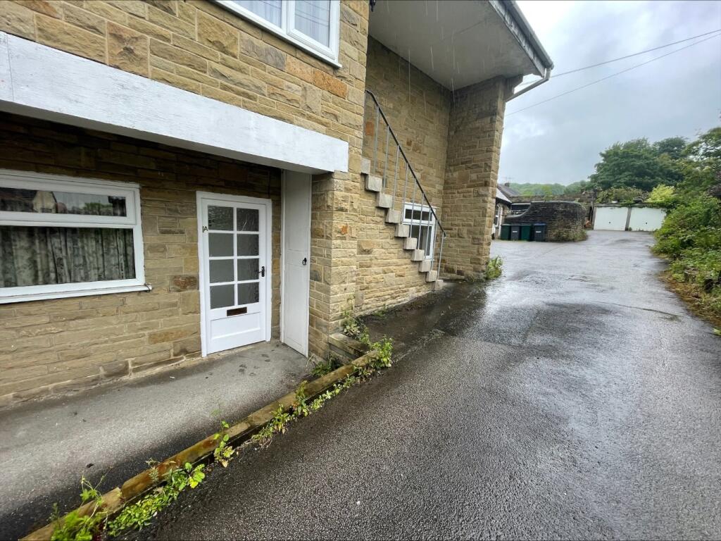 Main image of property: Priestthorpe Close, Bingley, BD16