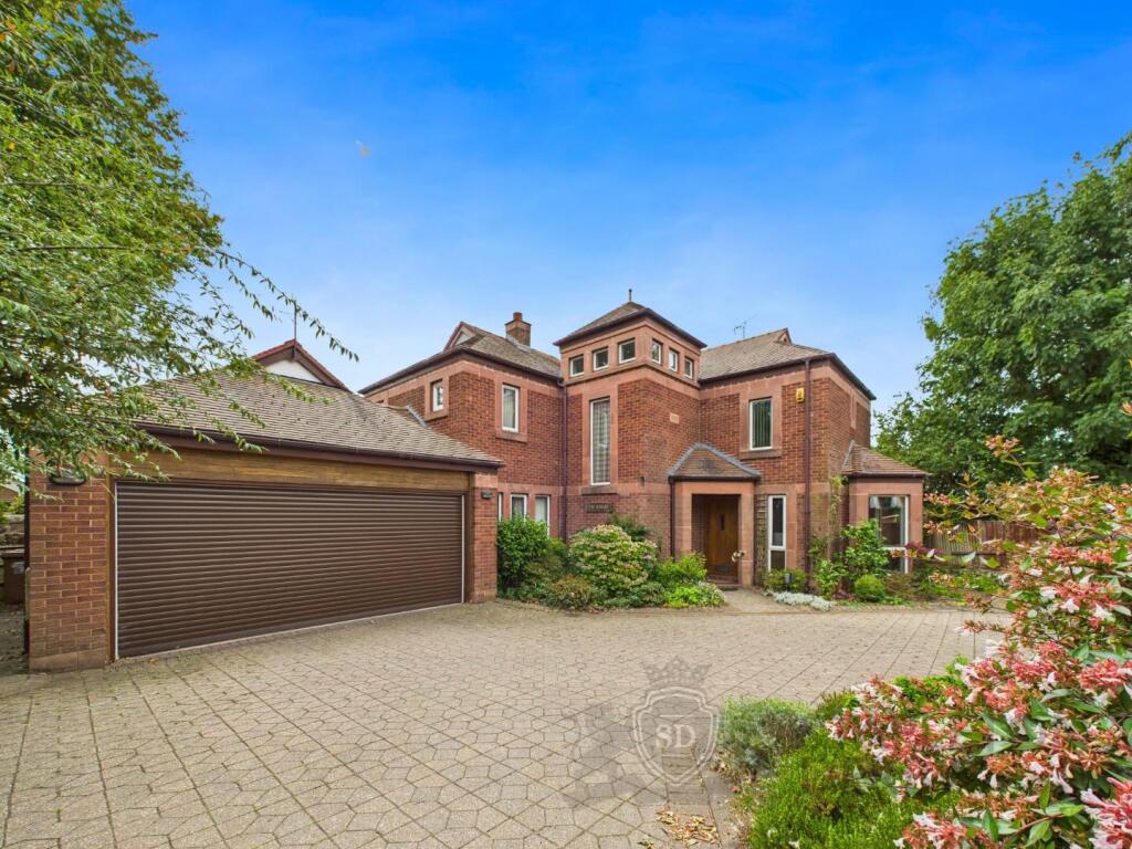 3-bed detached on Mill Lane, Rainhill, Prescot, £750,000