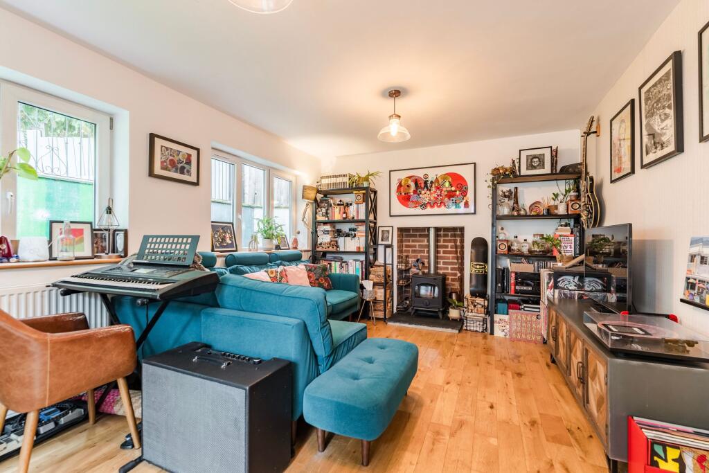 House in Norwich, Norfolk - More