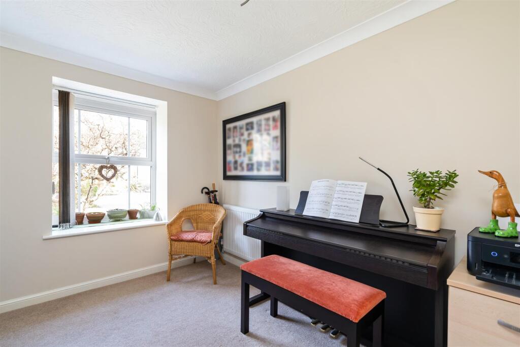 Additional image 10 of Whitefields Gate, Solihull