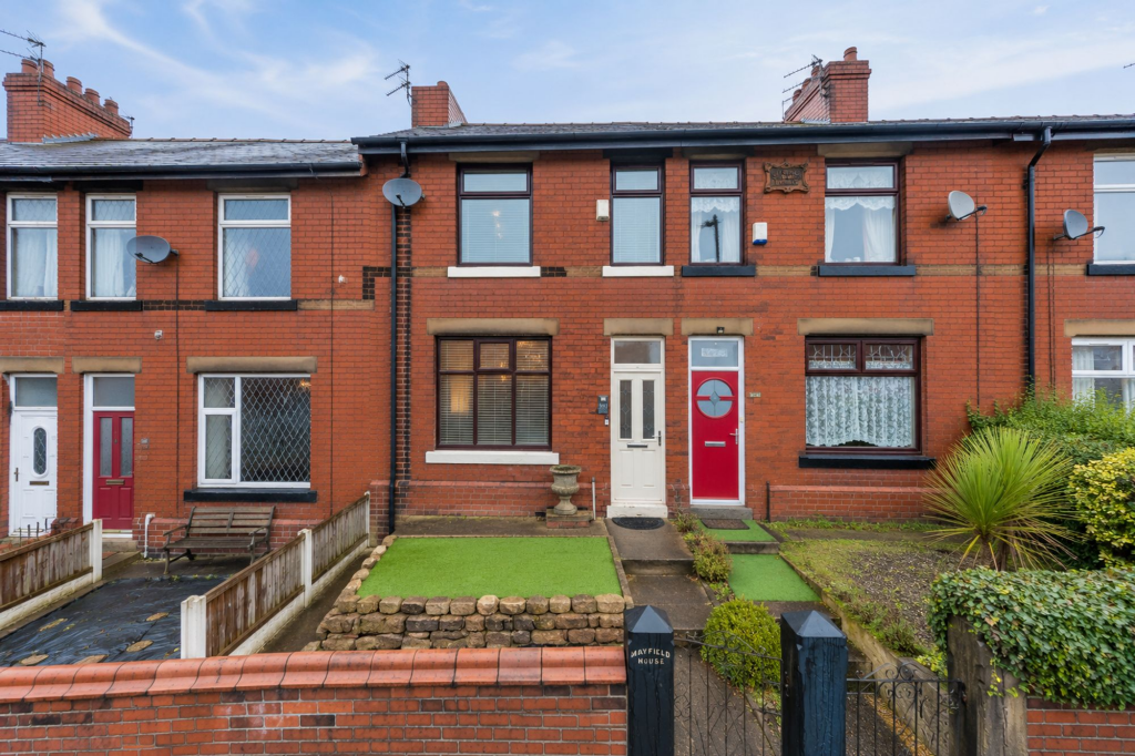 Main image of property: Rochdale Old Road, Bury, BL9