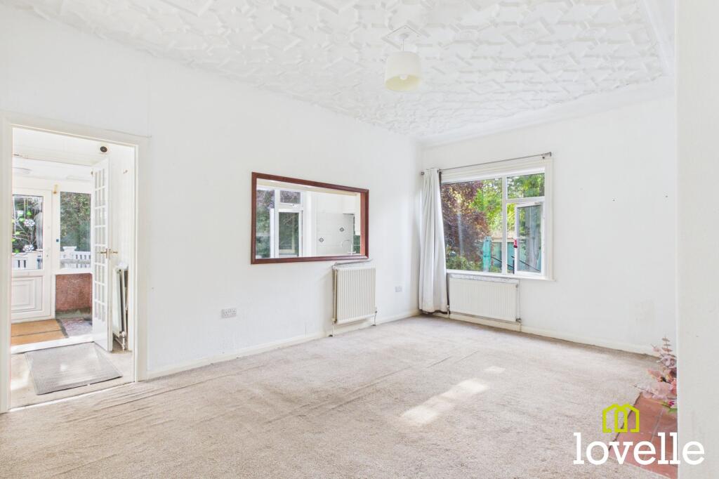 Apartment in Hull - View 2