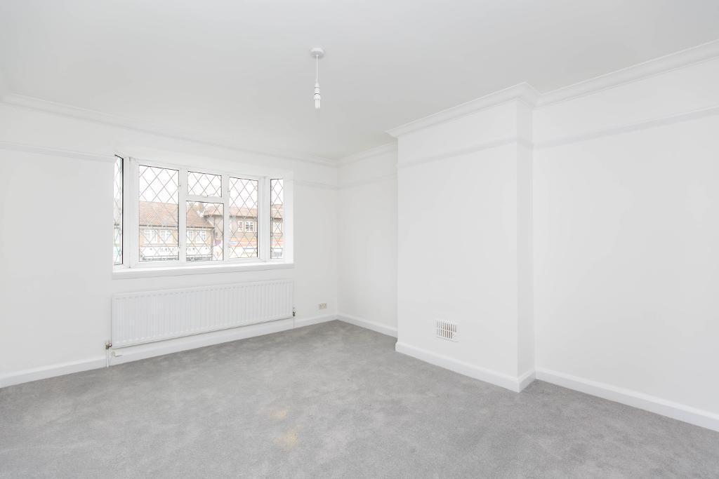 Apartment in Croydon - View 4