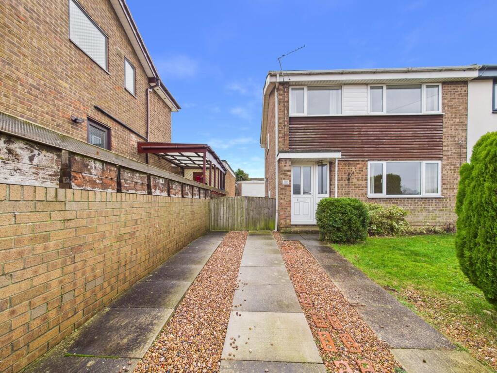 Main image of property: Pear Tree Close, Pontefract