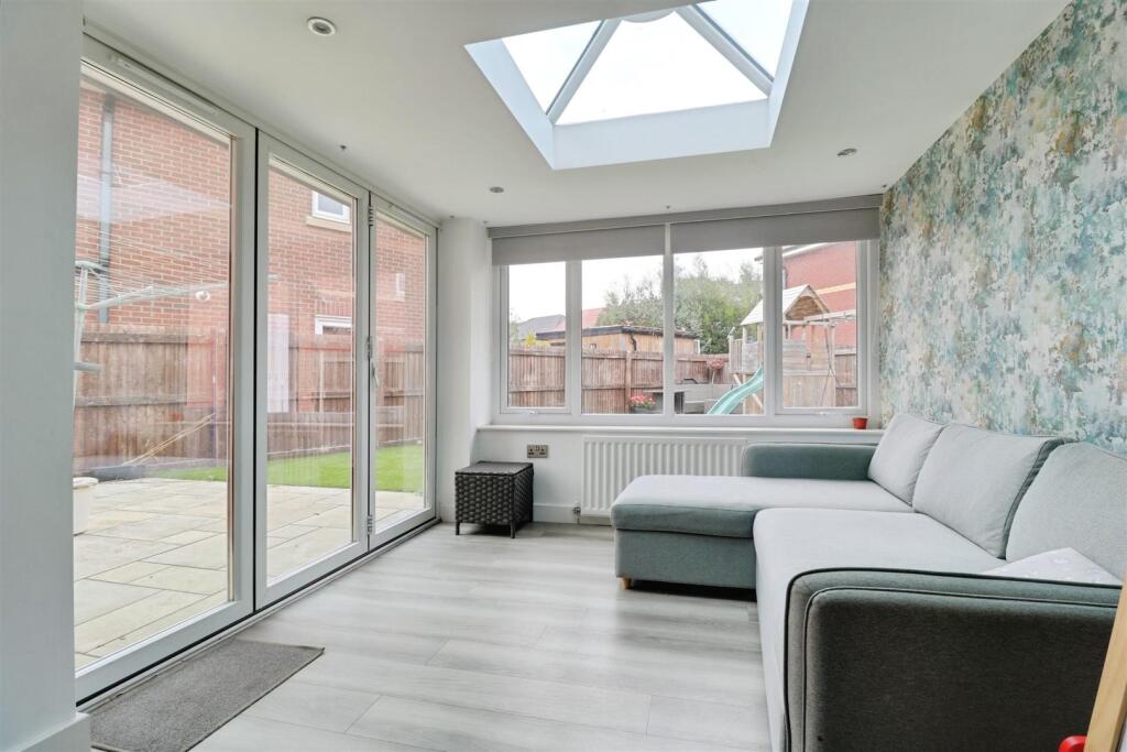 House in Alsager, Barrington Park, Cheshire East - View 5