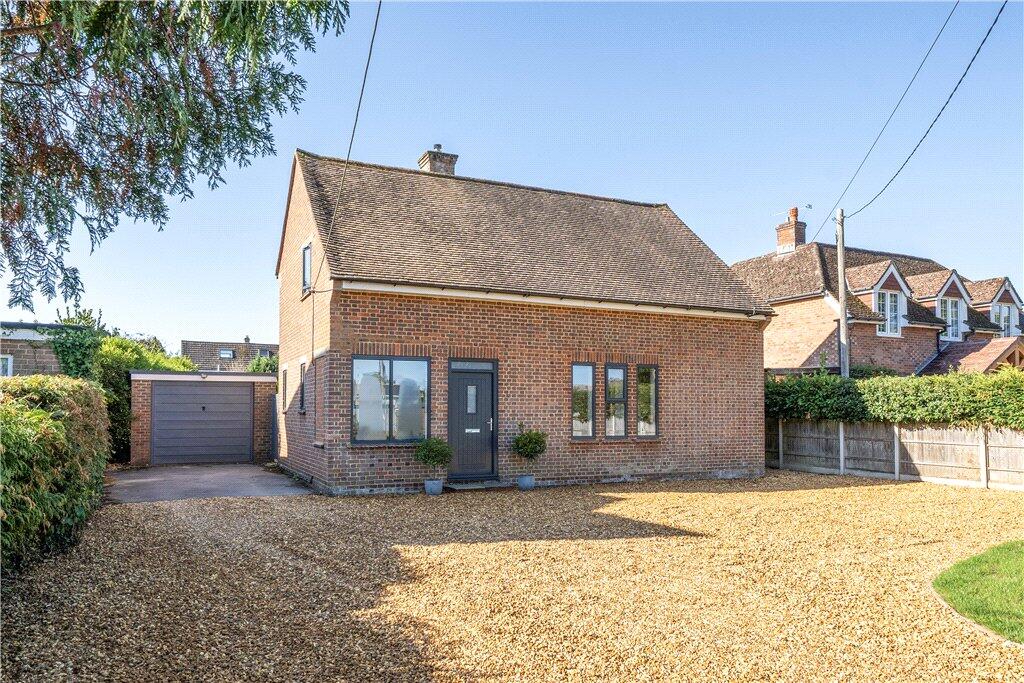 Main image of property: Botley Road, Romsey, Hampshire