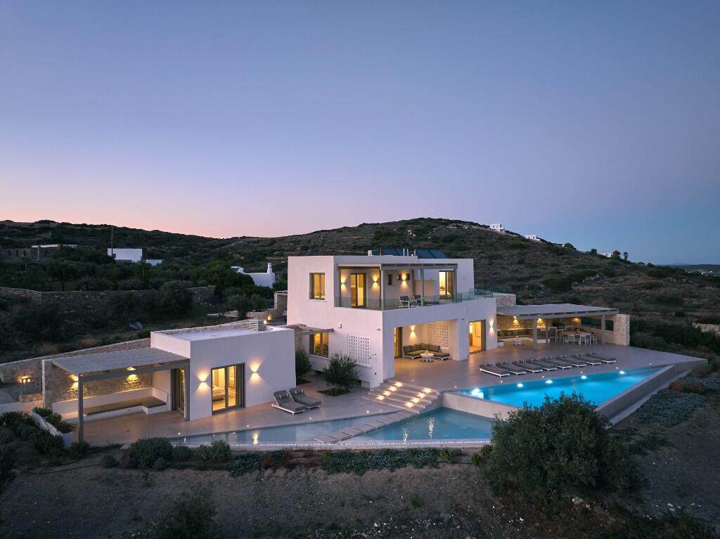 Main image of property: Isterni, Paros, Cyclades islands