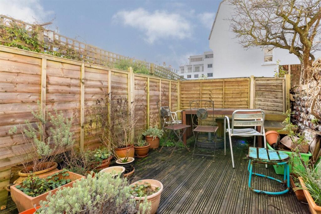 Main image of property: St James's Street, Brighton, BN2