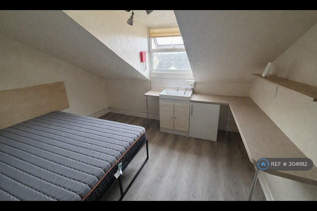 House in Colchester - More