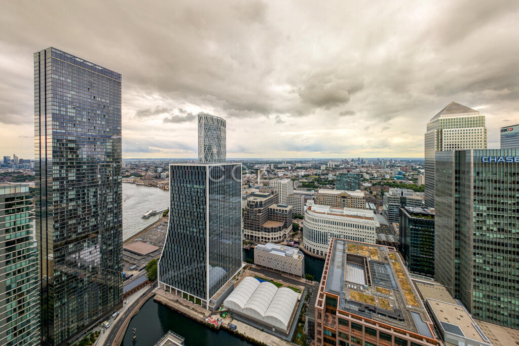 Main image of property: Wardian, Hobart Building, E14