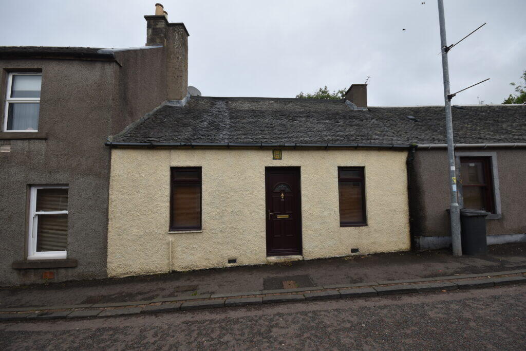 Main image of property: 39 Wellgatehead, Lanark ML11 9AA