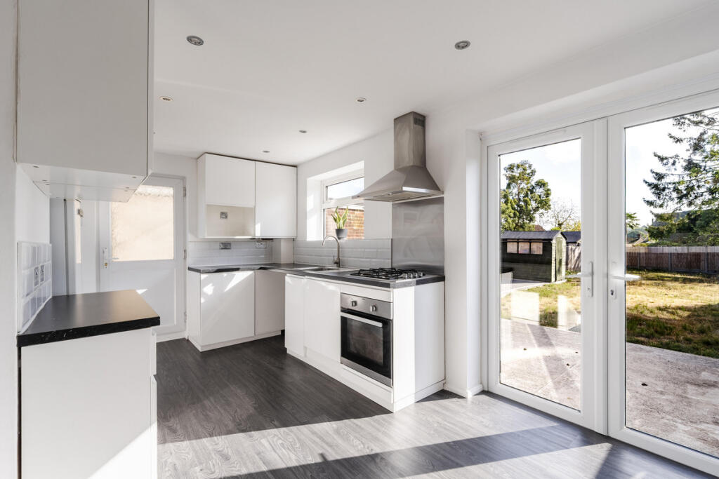 House in Braintree - View 2