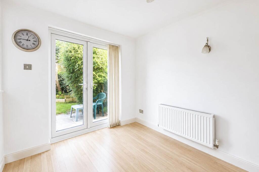 House in Trafford, Mosley - View 4