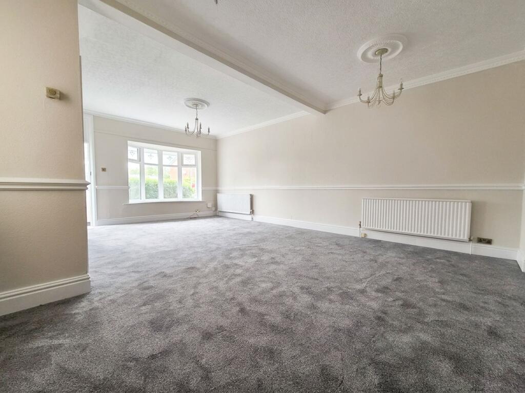 House in Manchester, Moss Nook, Peel Hall - View 3