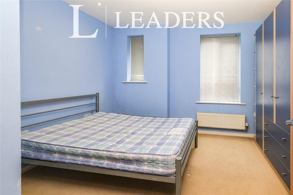 Apartment in Liverpool - View 5