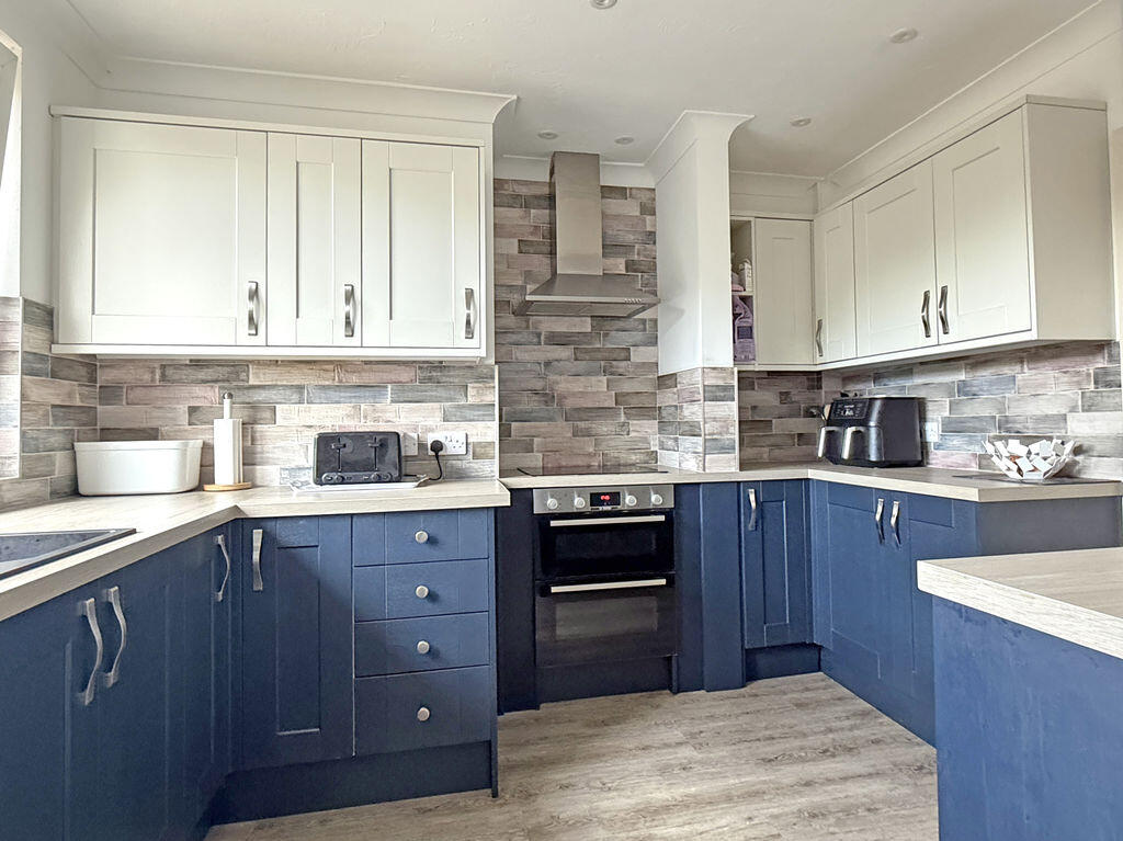 House in Exeter - View 4