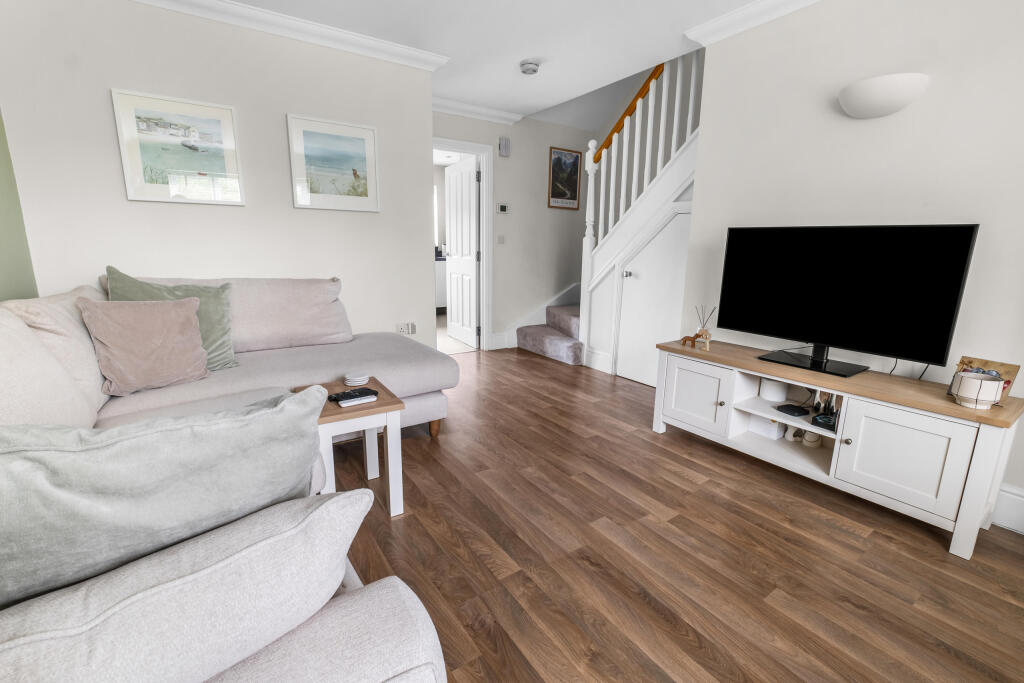 Meadow View Close, Bromsgrove B60 3AS photo 4