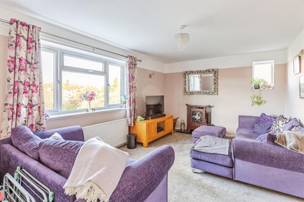 20 St. Marys Avenue photo 3