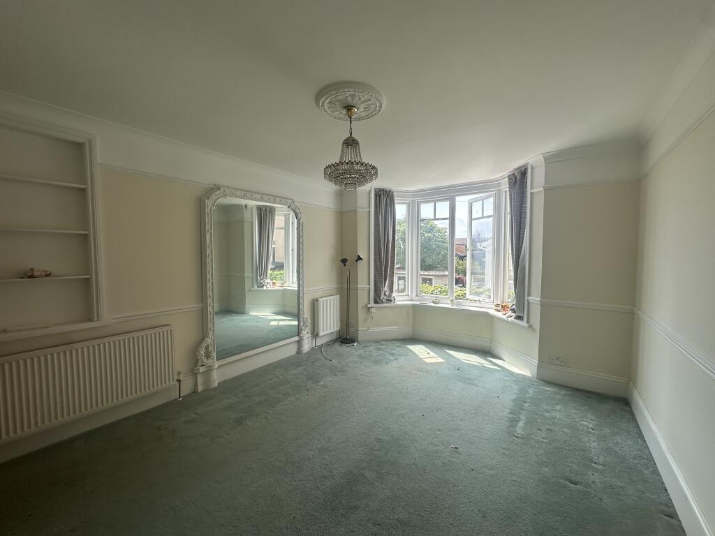 Apartment in Torquay - View 3
