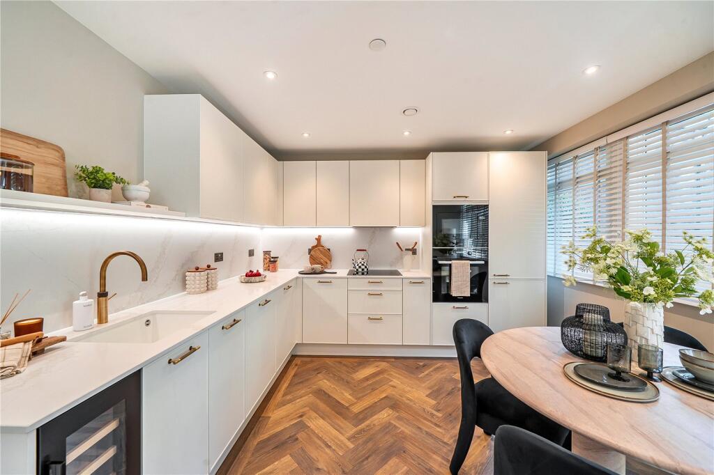 Apartment in London - View 4