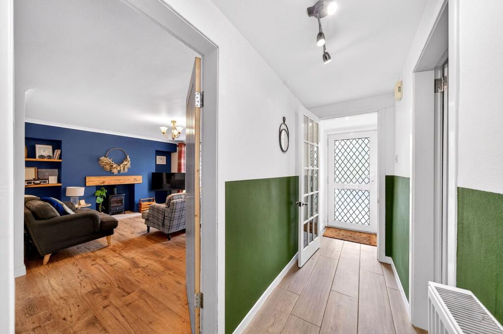 House in Kirkintilloch, Rosebank - View 5