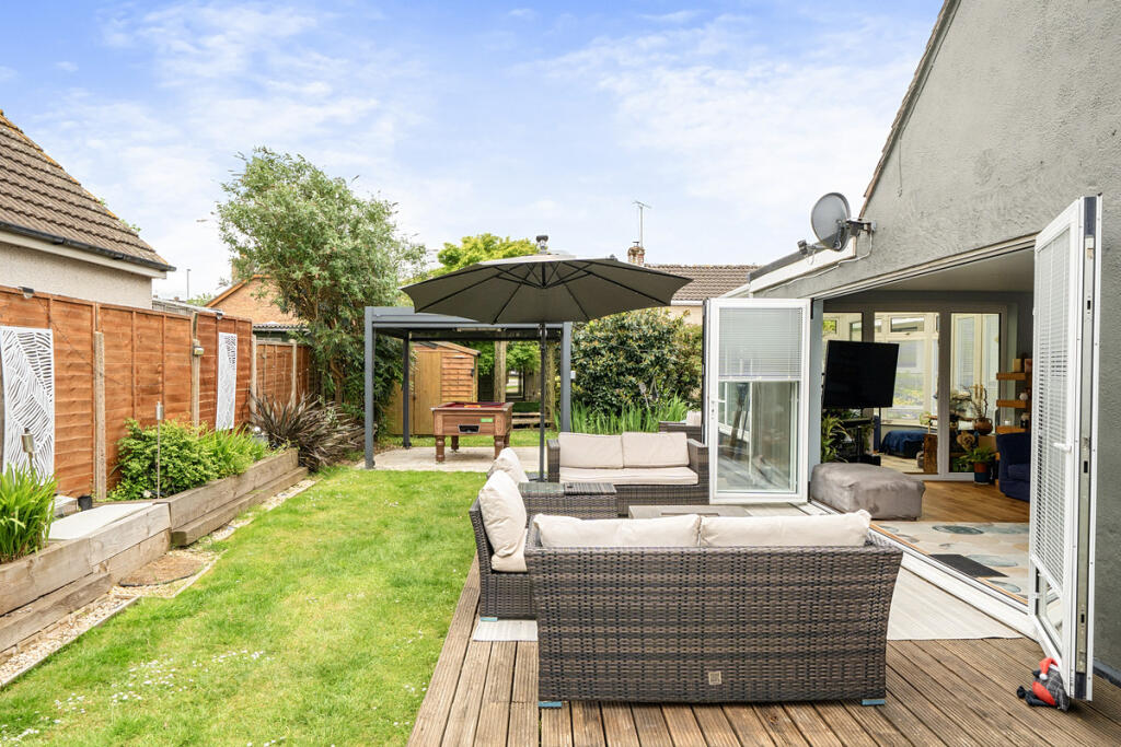 House in Bristol, Sodbury - View 2