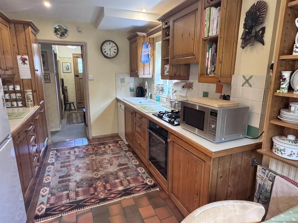 House in Reading - View 4